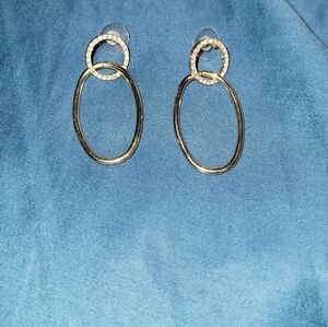 Hypoallergenic gold double hoop earrings